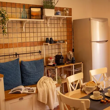 Apartment Kyntherland House
